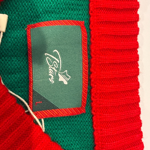 Festive Ugly Sweater Green Llama Crewneck Sweater Size L Holiiday - Picture 6 of 8